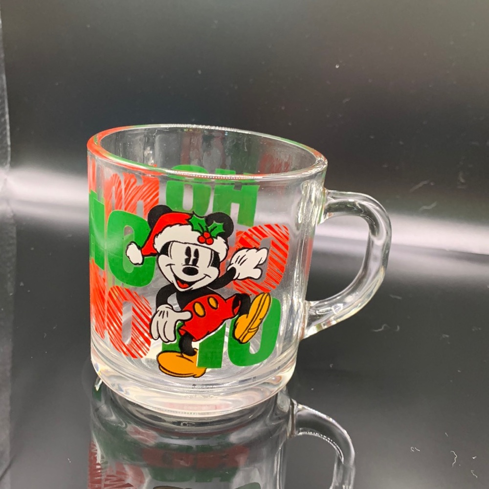 Mickey Mouse holiday mug. Ho, Ho, Ho NWT
